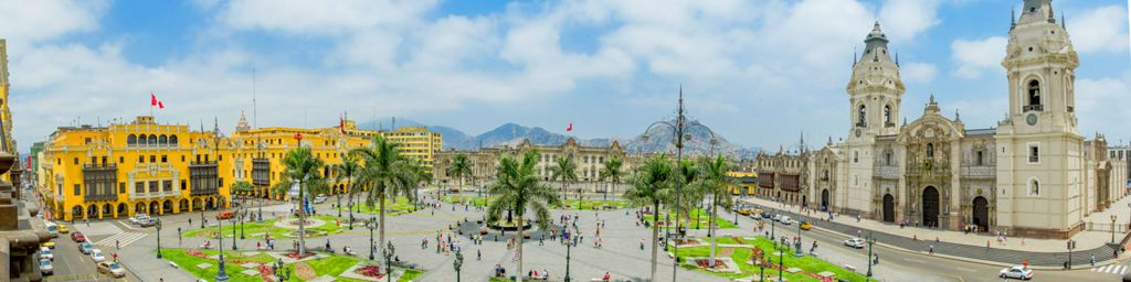 Lima (Perú) by Fernando López