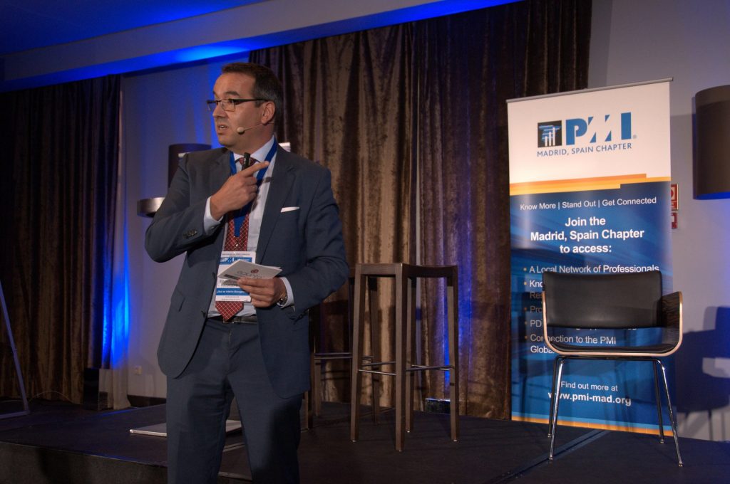 Emilio del Prado, durante la ponencia